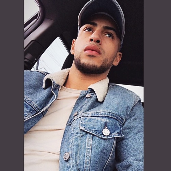 Meet your Posher, Manuel - Picture 1 of 1